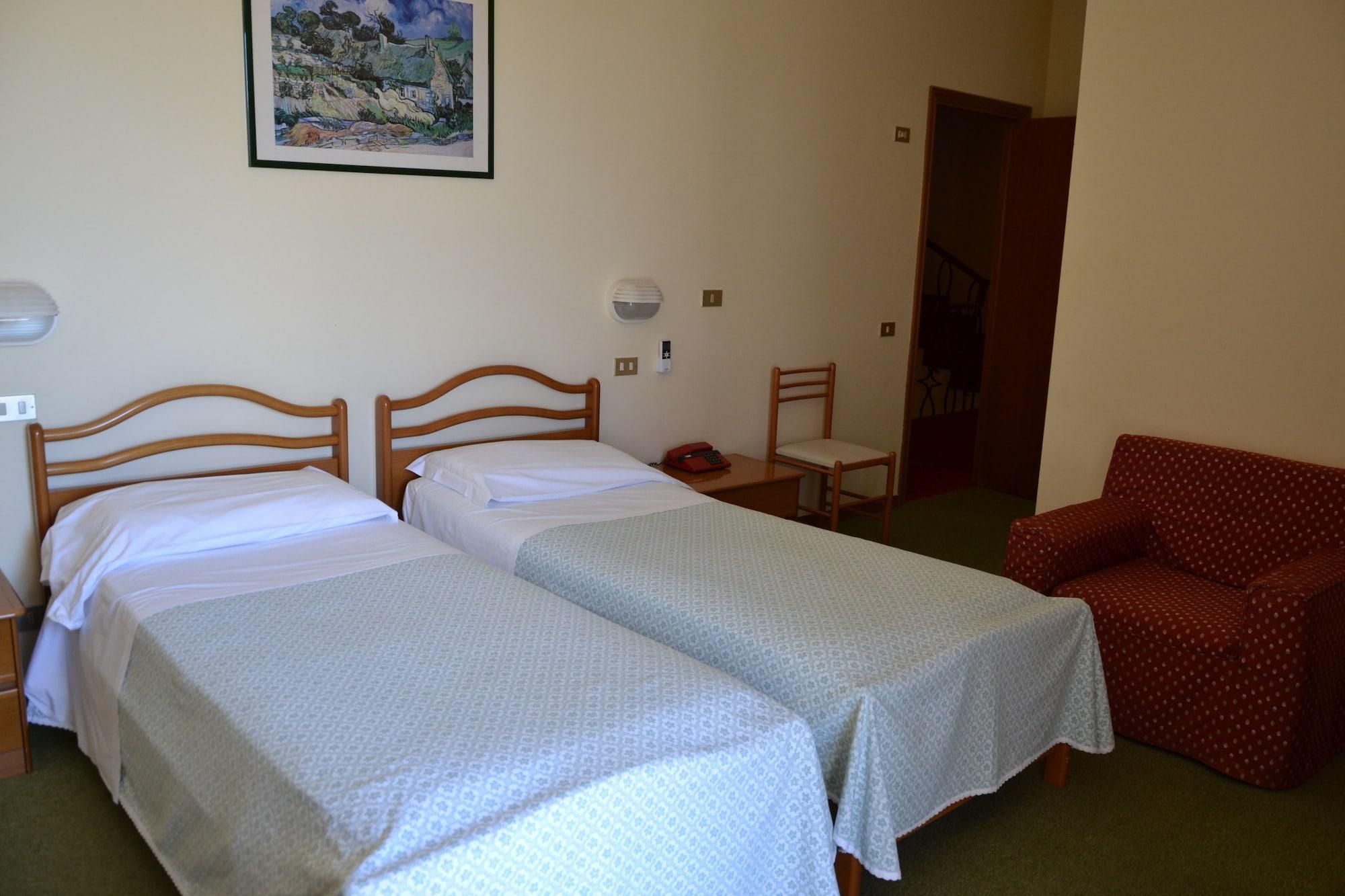 Hotel Villa Ricci&Benessere Chianciano Terme Esterno foto