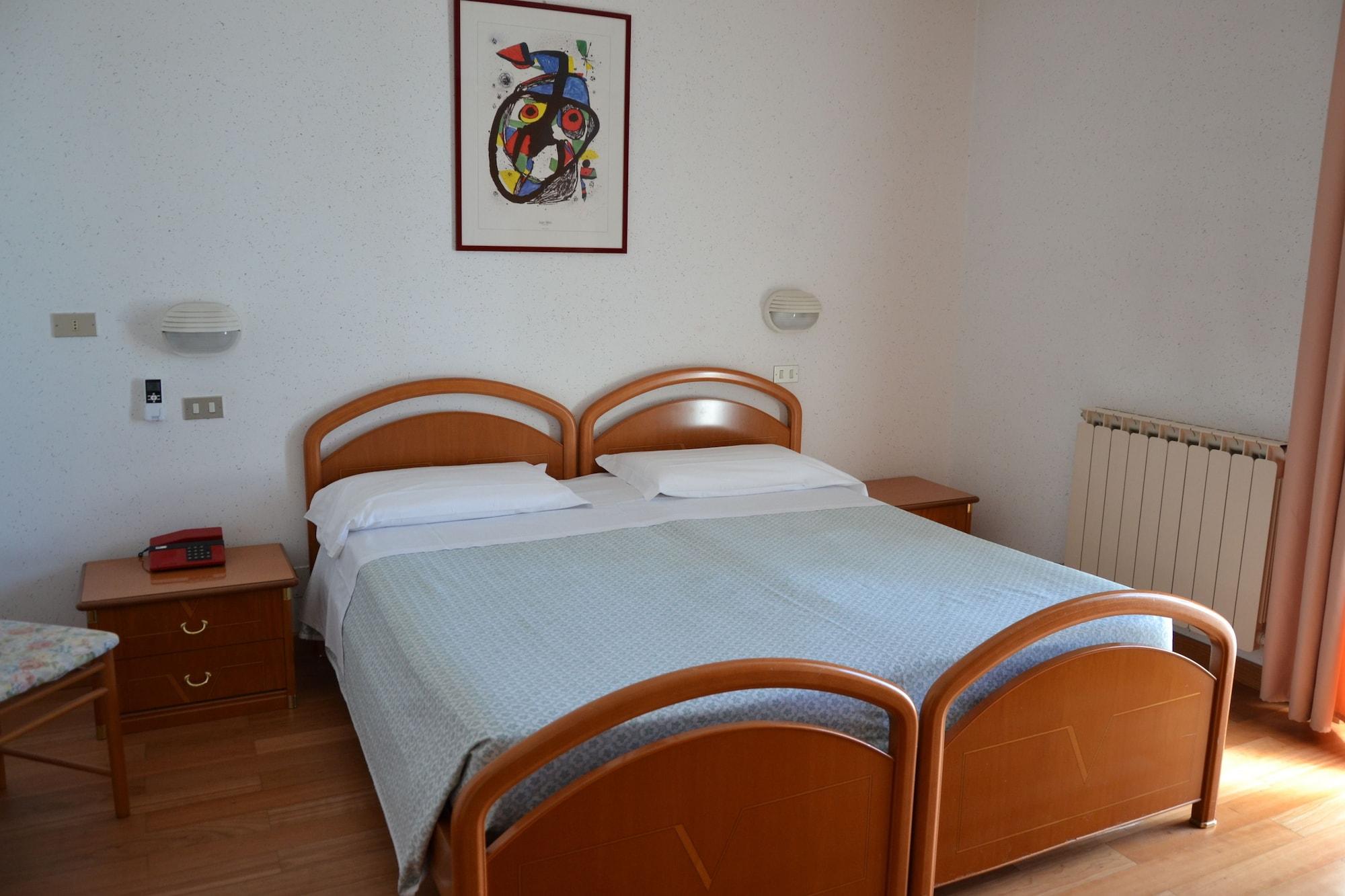 Hotel Villa Ricci&Benessere Chianciano Terme Esterno foto