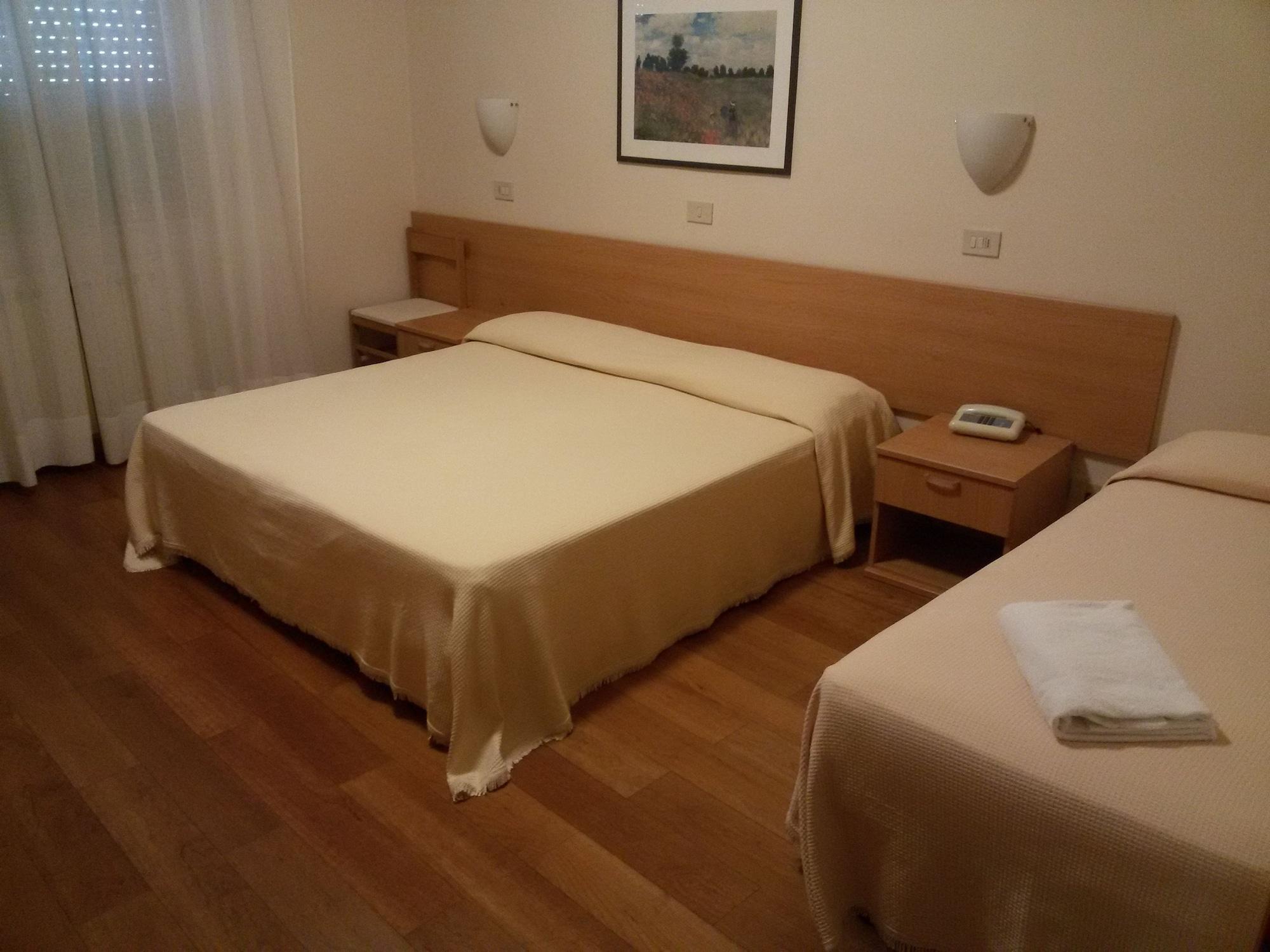 Hotel Villa Ricci&Benessere Chianciano Terme Esterno foto