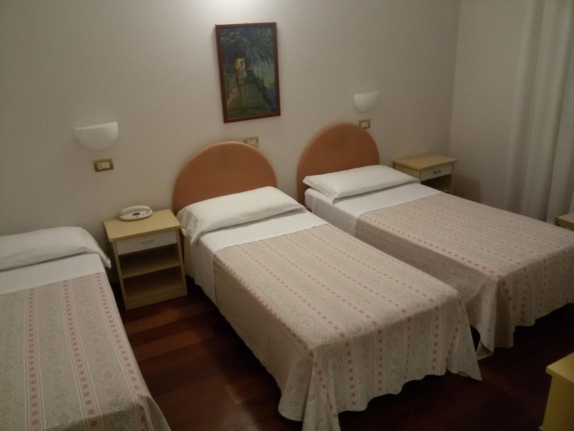 Hotel Villa Ricci&Benessere Chianciano Terme Esterno foto