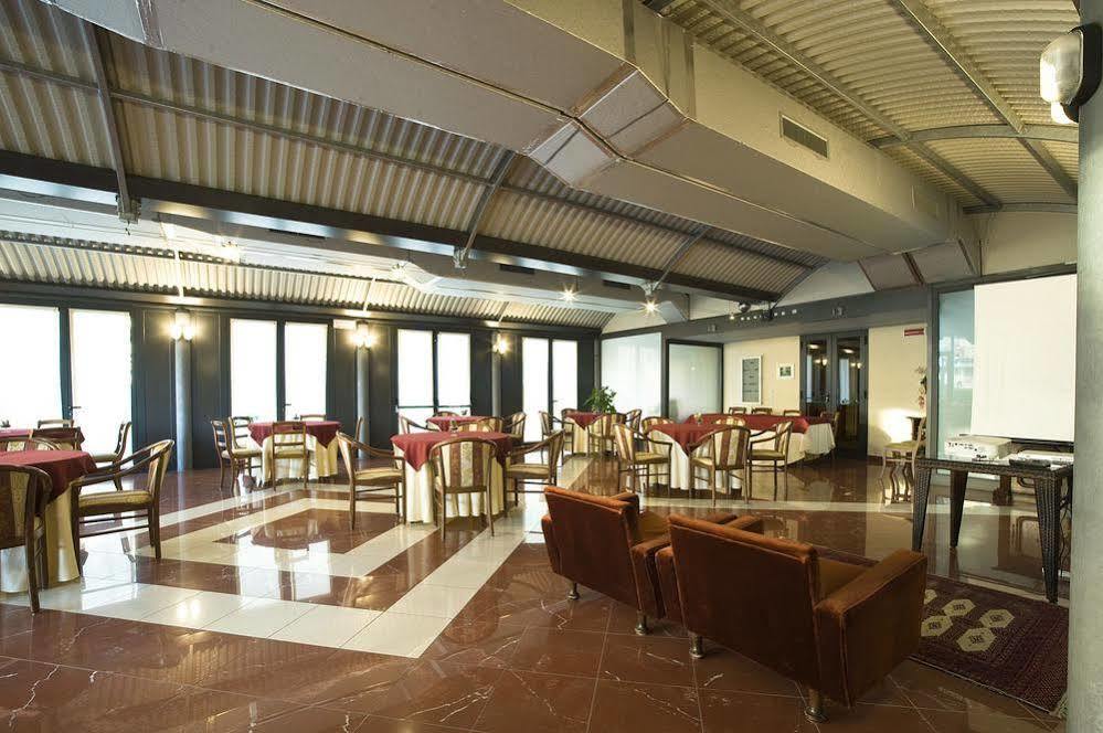Hotel Villa Ricci&Benessere Chianciano Terme Esterno foto