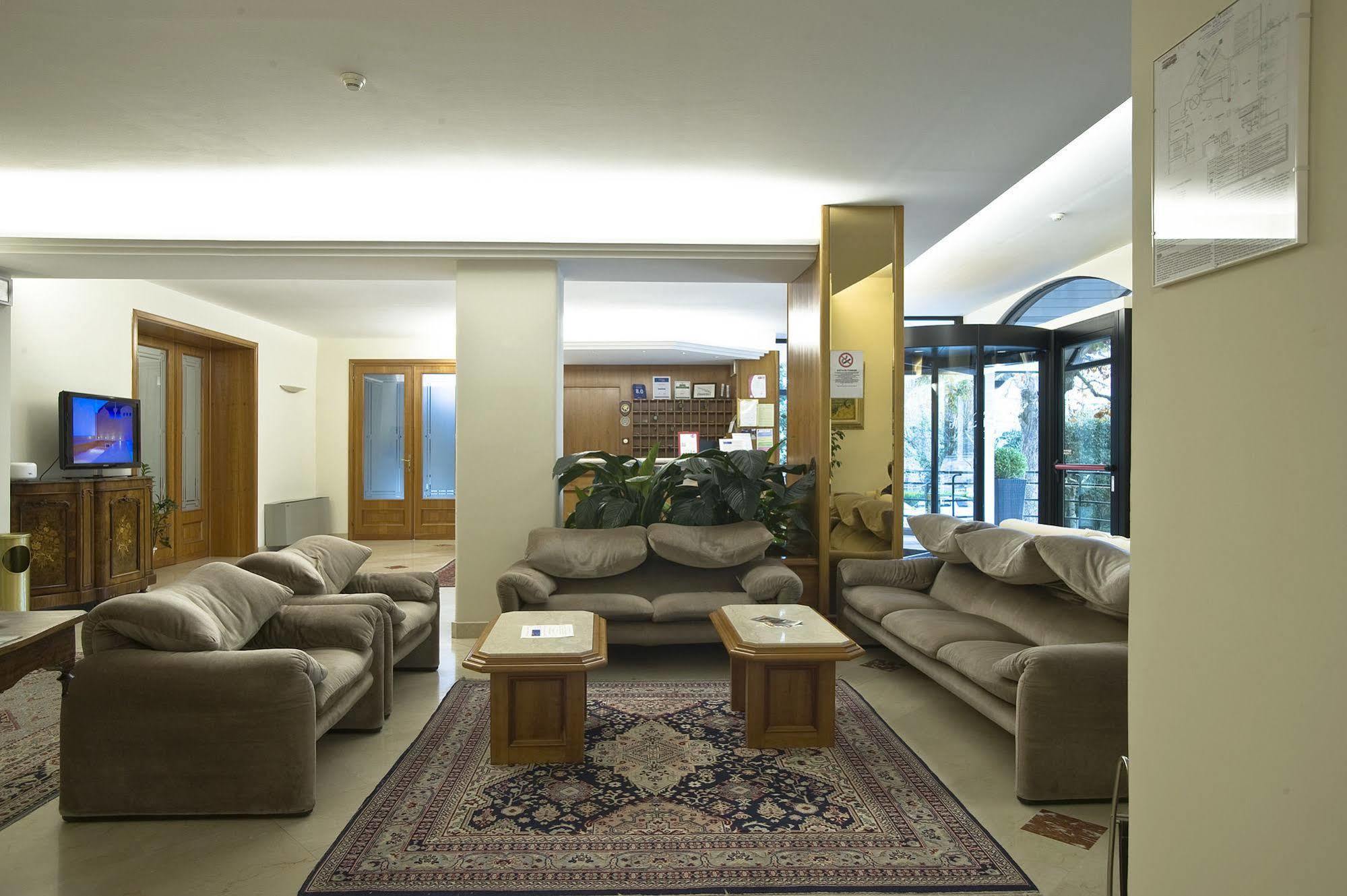 Hotel Villa Ricci&Benessere Chianciano Terme Esterno foto