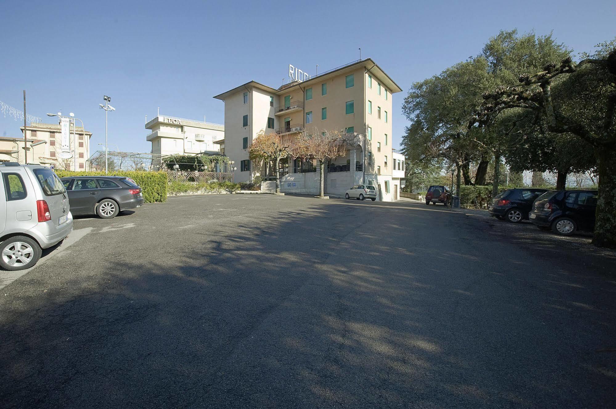 Hotel Villa Ricci&Benessere Chianciano Terme Esterno foto